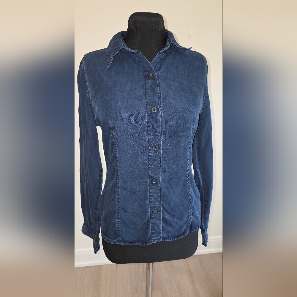 Vintage Machine jeans Navy  button down Fitted shirt XS-S